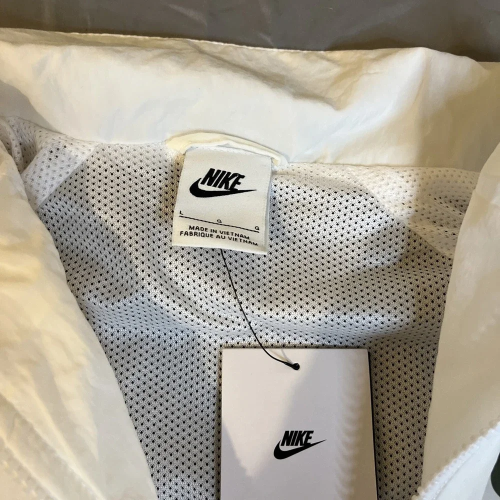 Nike kids sportswear